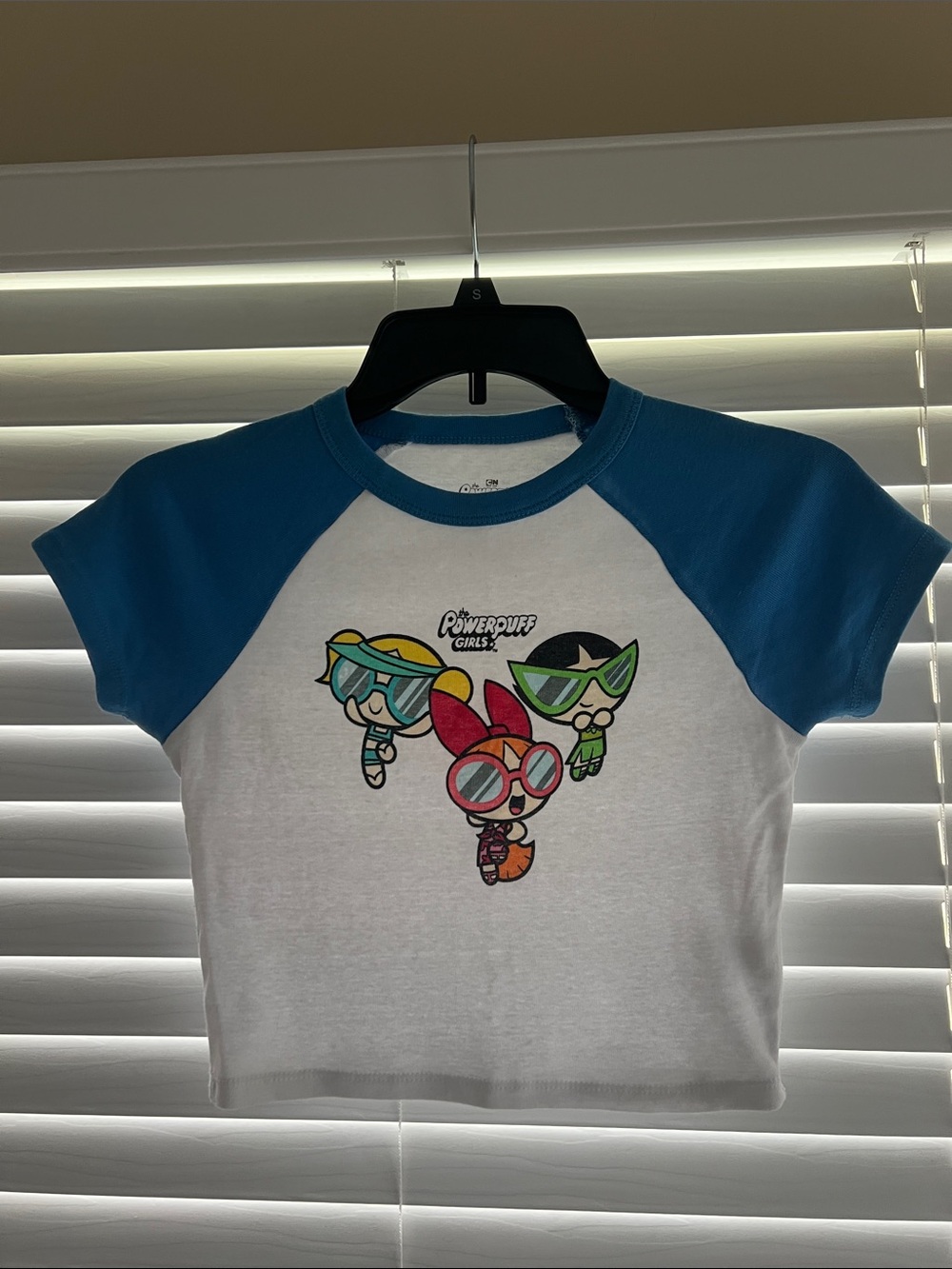 Marshalls White Crop Top with Blue Raglan Sleeves - Powerpuff Girls Size XS